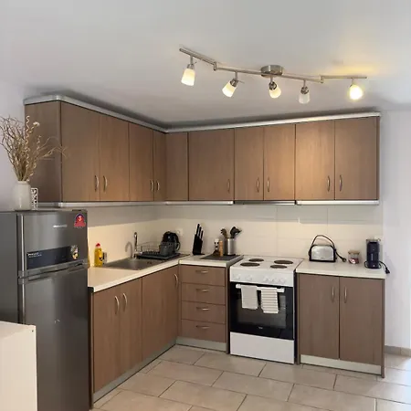 Tousso Loggos Appartement